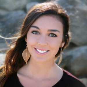 BrookeHeadshot-Circle